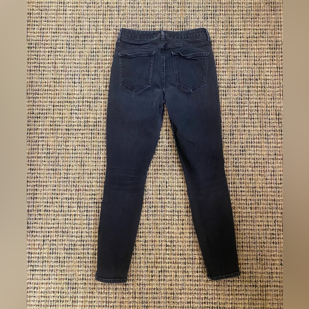Gap Curvy True Skinny Jeans in Black Denim - Picture 4 of 6